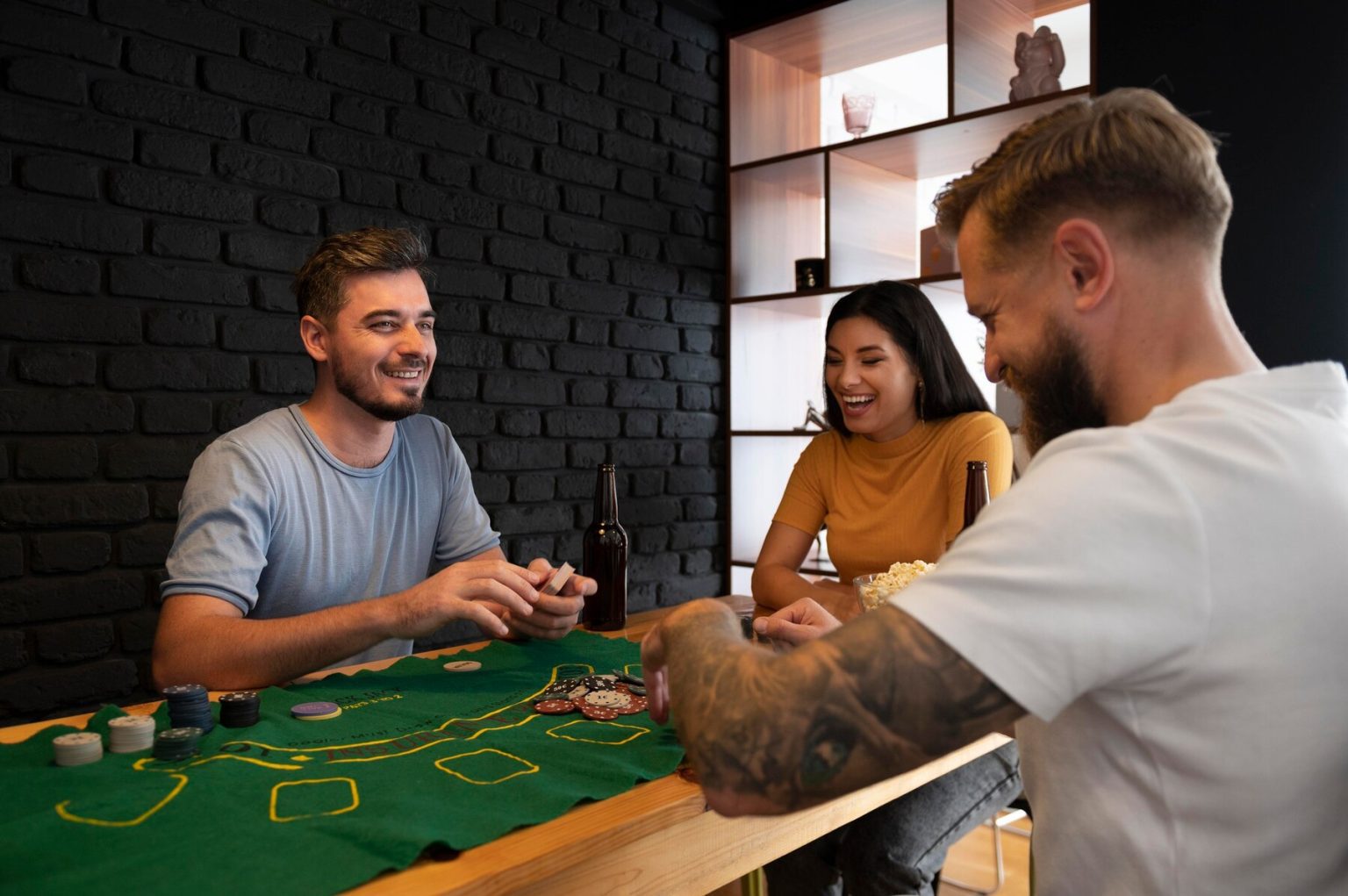 Choosing the Right Poker Table for Your Gaming Style