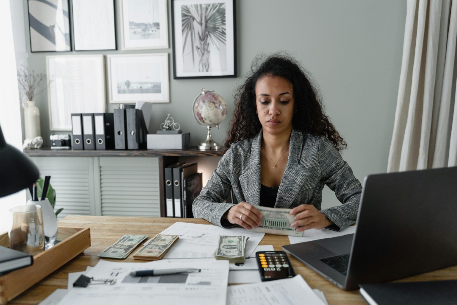 Top Qualities to Look for in a Skilled Personal Injury Lawyer