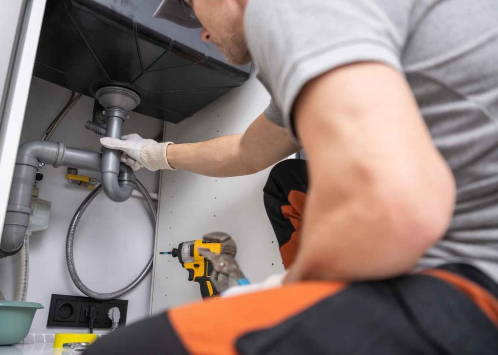 5 Warning Signs of Clogged Drains You Must Address